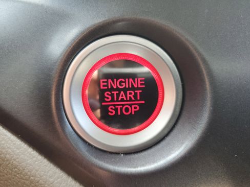 Used 2018 Honda Ridgeline RTL-T image 31