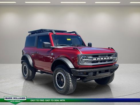 Certified 2021 Ford Bronco Big Bend w/ Sasquatch Package AWD/4WD image 1