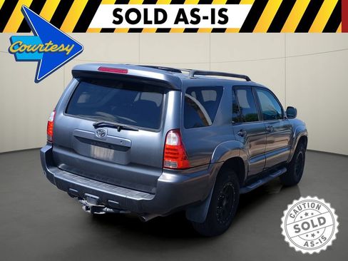 Used 2007 Toyota 4Runner SR5 RWD image 7