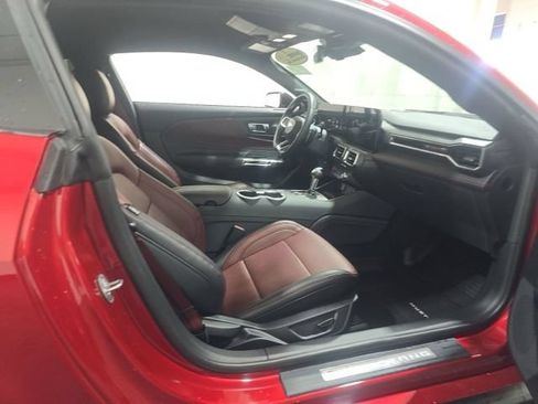 Used 2024 Ford Mustang GT Premium RWD image 8