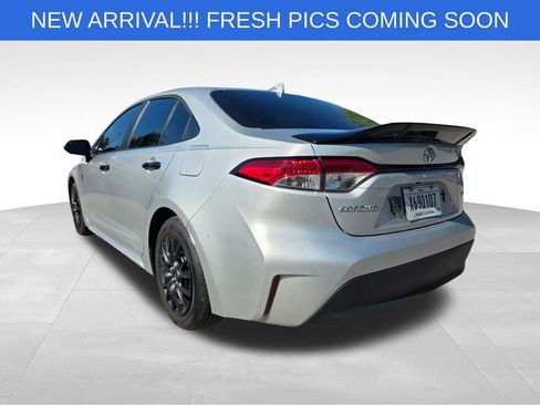 Used 2026 Toyota Corolla LE FWD image 5
