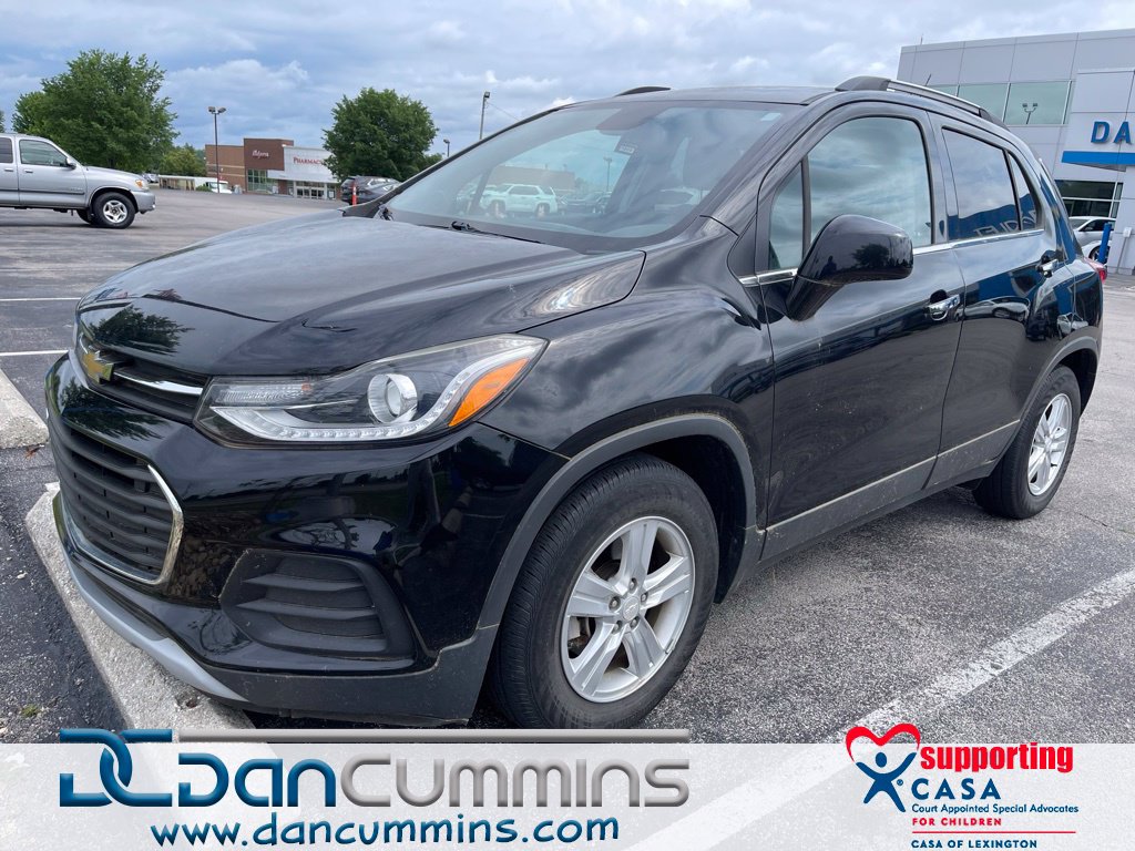 Used 2018 Chevrolet Trax LT w/ LT Convenience Package FWD image 1