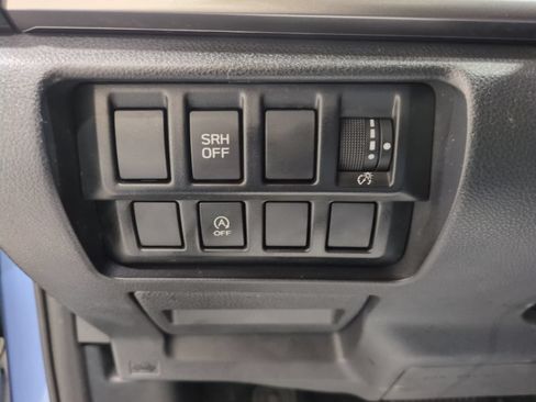 Used 2024 Subaru Forester Premium AWD/4WD image 18