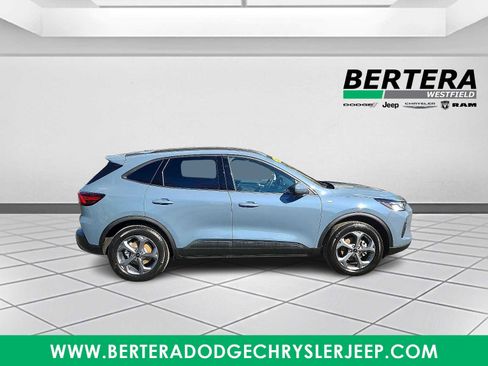 Used 2025 Ford Escape ST-Line Select image 7