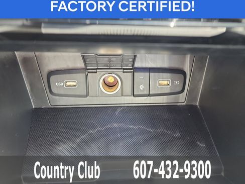 Certified 2023 Hyundai Tucson Limited AWD/4WD image 15