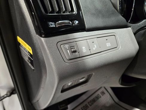 Used 2014 Hyundai Sonata Limited image 23