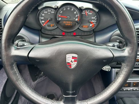 Used 2002 Porsche Boxster RWD image 18