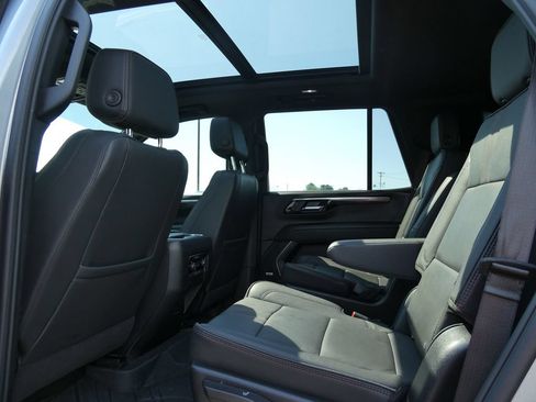 Certified 2025 Chevrolet Tahoe RST w/ Comfort Package AWD/4WD image 21