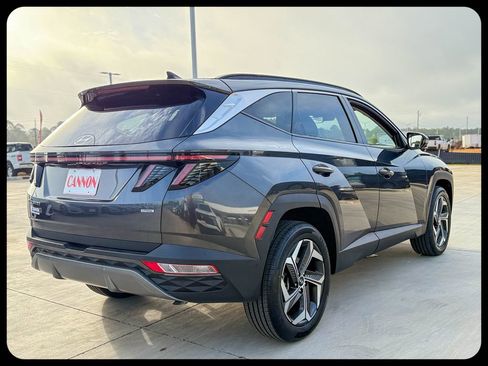 Used 2024 Hyundai Tucson Limited AWD/4WD image 15