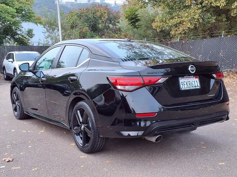 Used 2023 Nissan Sentra SR w/ Midnight Edition Package image 8