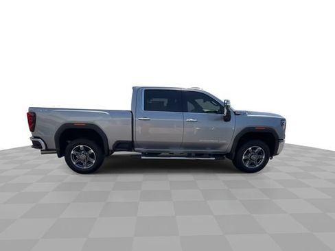 Certified 2025 GMC Sierra 2500 SLT w/ SLT Convenience Package AWD/4WD image 9
