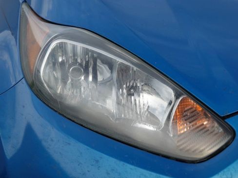Used 2014 Ford Fiesta SE w/ Equipment Group 201A FWD image 14