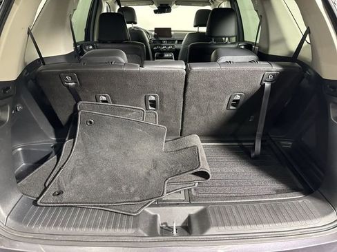 Used 2025 Honda Pilot Touring image 35