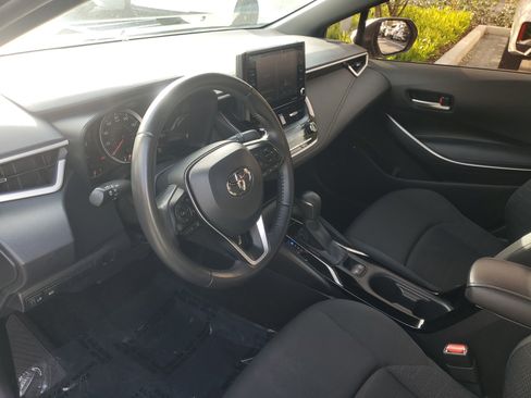 Used 2022 Toyota Corolla SE image 15