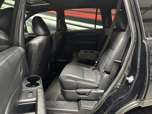 Used 2023 Honda Passport EX-L image 15