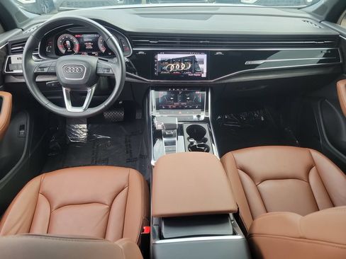 Certified 2023 Audi Q7 2.0T Premium Plus w/ Premium Plus Package AWD/4WD image 3