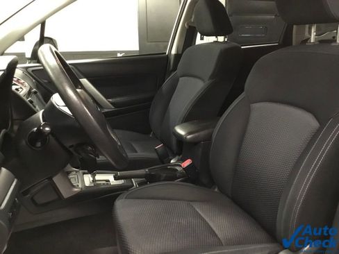 Used 2016 Subaru Forester 2.5i Premium w/ All-Weather Package AWD/4WD image 24