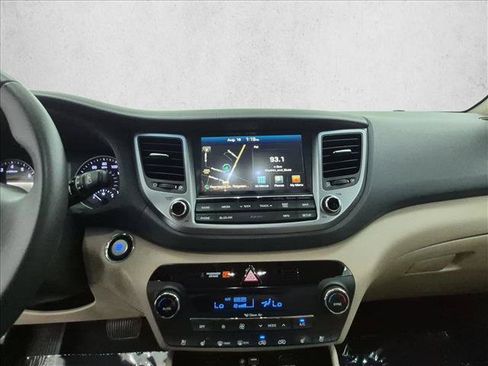 Used 2017 Hyundai Tucson Limited w/ Limited Ultimate Package 03 FWD image 15
