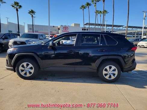 Certified 2023 Toyota RAV4 LE image 7