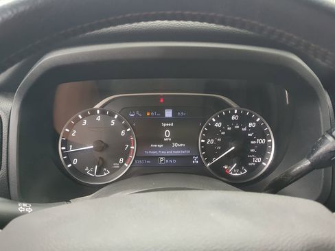 Used 2024 Nissan Titan Platinum Reserve w/ Moonroof Package image 28