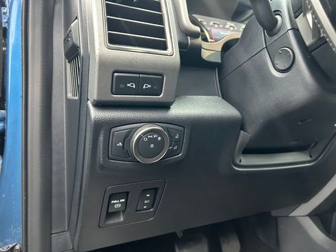 Used 2020 Ford F150 Raptor w/ Equipment Group 802A Luxury image 21