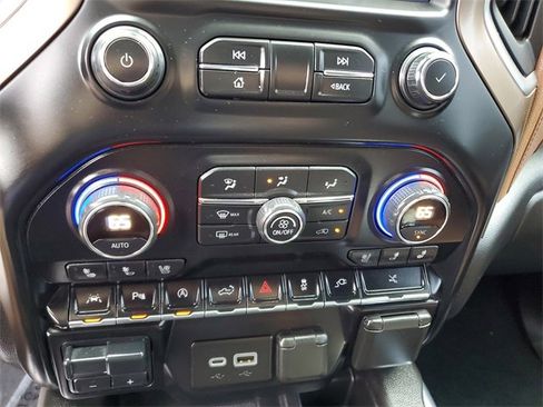 Used 2020 Chevrolet Silverado 1500 High Country w/ Technology Package image 23