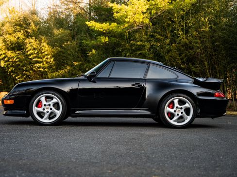 Used 1996 Porsche 911 Turbo image 8