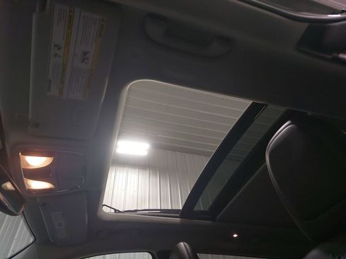 Used 2022 Jeep Cherokee Limited w/ Sun & Sound Group image 30