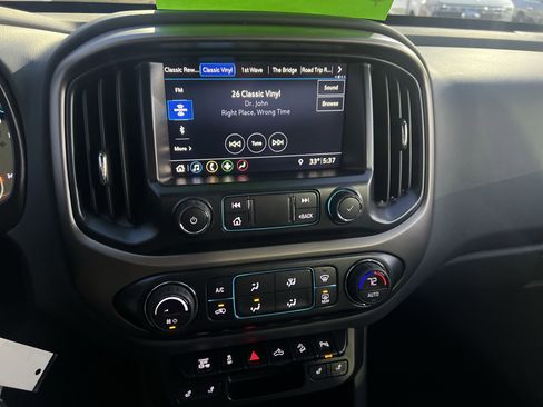 Used 2019 Chevrolet Colorado Z71 image 11