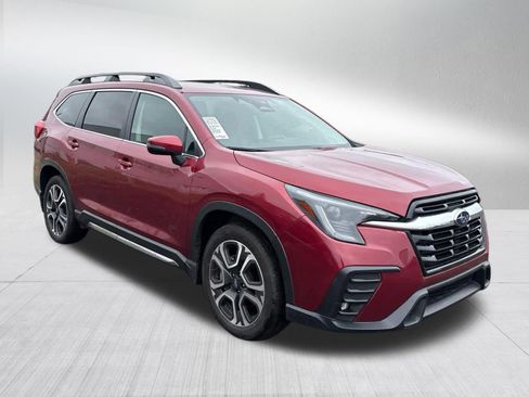 Used 2023 Subaru Ascent Limited AWD/4WD image 10