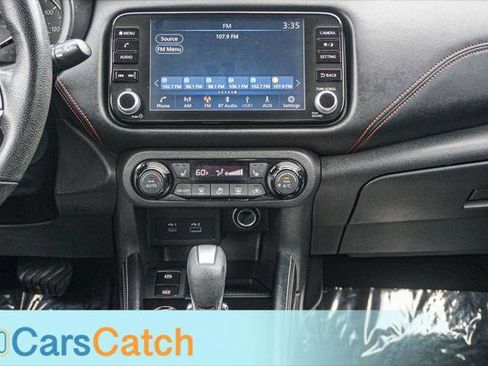 Used 2022 Nissan Kicks SR w/ Premium Package FWD image 23