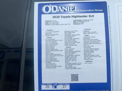 Used 2020 Toyota Highlander XLE AWD/4WD image 30