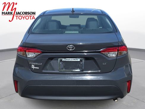 Used 2024 Toyota Corolla LE FWD image 6