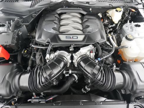 Used 2024 Ford Mustang GT Premium RWD image 30