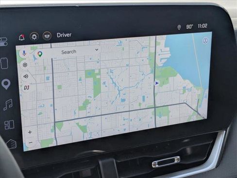 Used 2025 Chevrolet Equinox LT w/ Safety and Technology Package FWD image 13