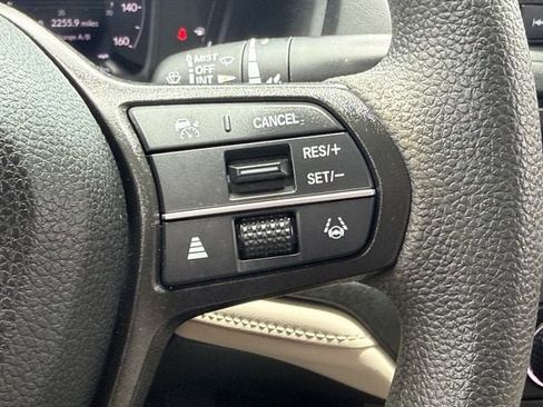 Used 2023 Honda Accord LX image 29