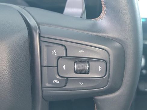 Used 2023 GMC Sierra 1500 AT4 w/ AT4 Premium Package AWD/4WD image 18