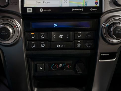 Used 2024 Toyota 4Runner Limited image 19