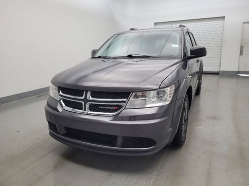 Used 2020 Dodge Journey SE w/ SE Popular Equipment Group FWD image 15