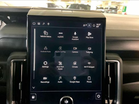 Used 2026 GMC Yukon Denali image 36