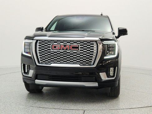 Used 2024 GMC Yukon Denali AWD/4WD image 2