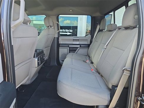 Used 2018 Ford F150 XLT w/ Equipment Group 302A Luxury image 15