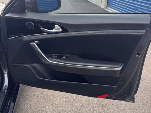 Used 2022 Kia Stinger GT-Line RWD image 13