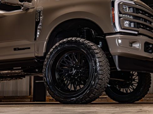 Used 2026 Ford F250 King Ranch w/ Chrome Package image 16