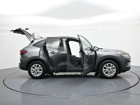 Used 2025 Ford Escape Active image 26