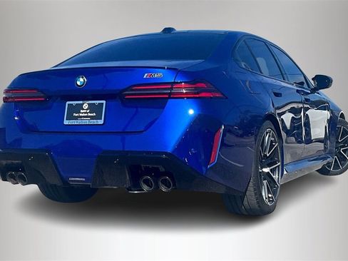 New 2026 BMW M5 w/ Executive Package image 21