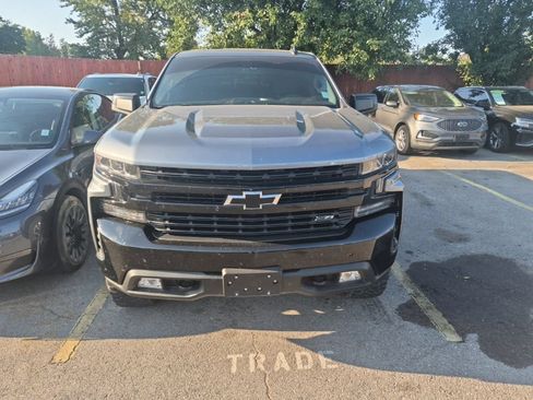 Used 2019 Chevrolet Silverado 1500 LT Trail Boss AWD/4WD image 28