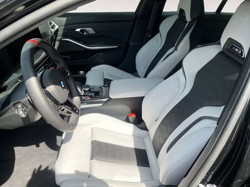 Used 2026 BMW M3 Competition image 9
