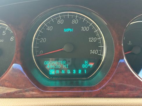 Used 2007 Buick Lucerne CXL w/ Luxury Package FWD image 14