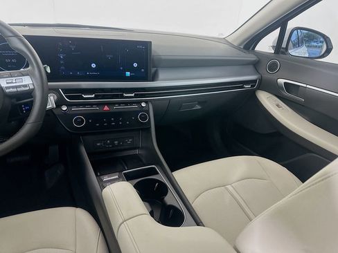 Certified 2025 Hyundai Sonata SEL image 24